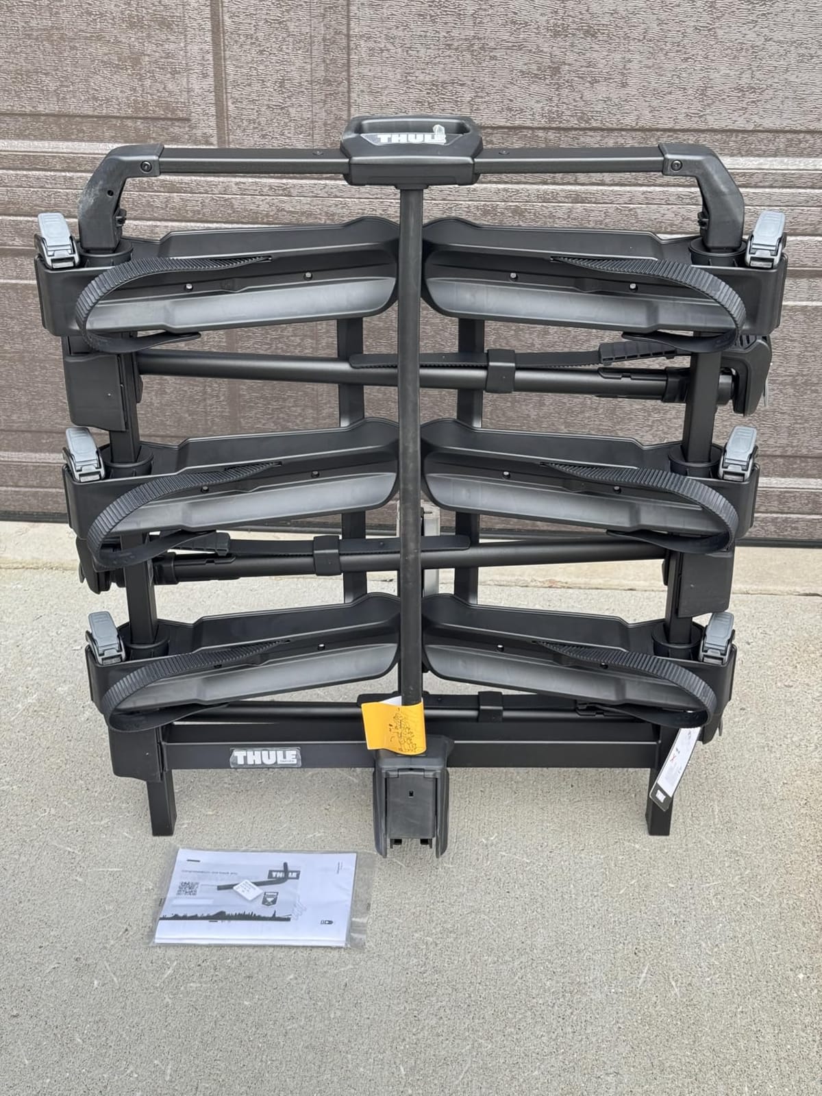 Thule Outpace 2 Bike Hitch Rack, 2