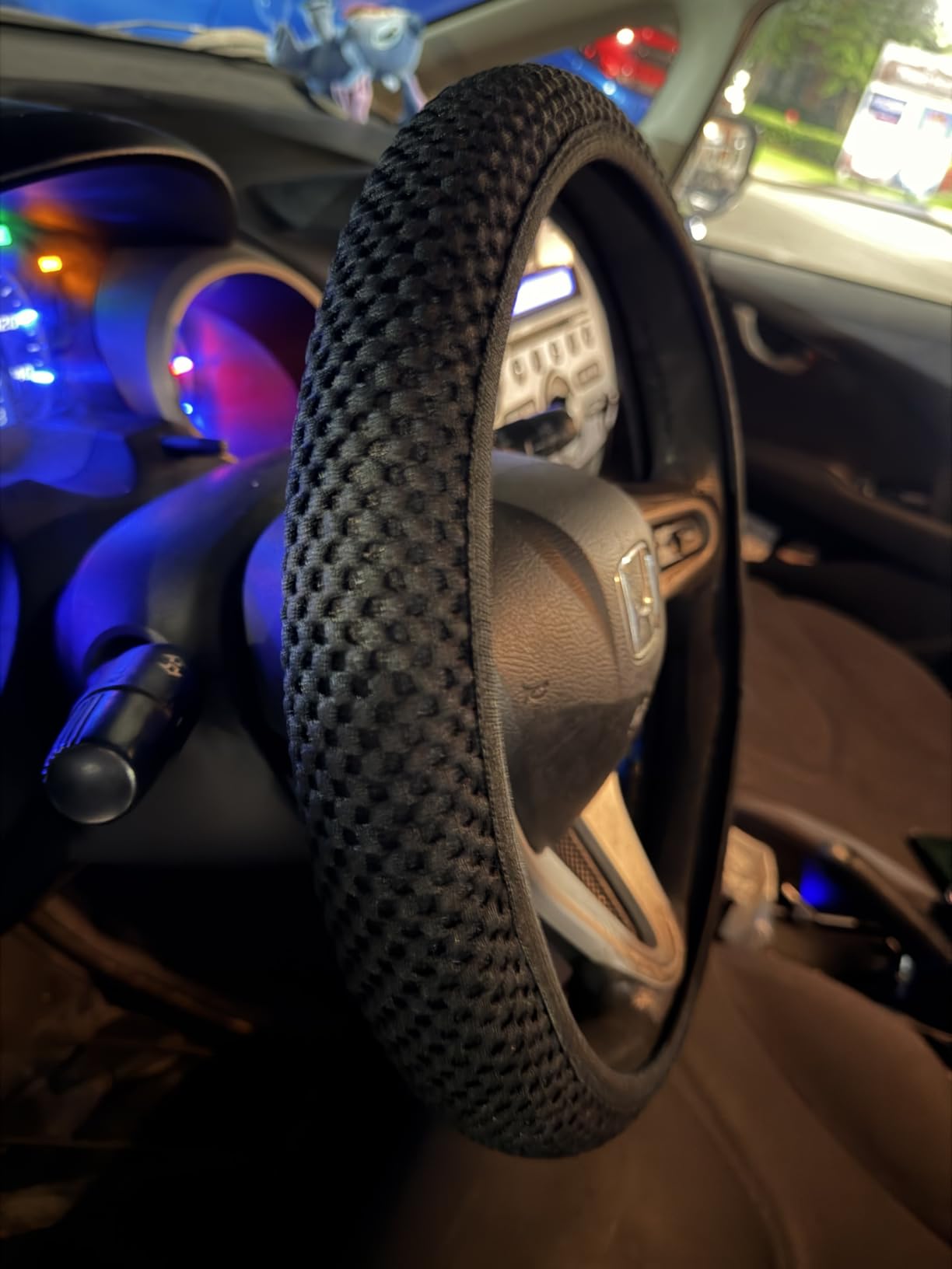 KAFEEK Elastic Stretch Steering Wheel Cover, Universal 15 Inch, Light Blue customer photo 1