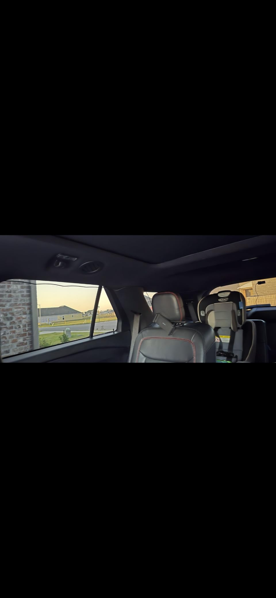 4K Dash Cam Front and Rear Inside, 3.16