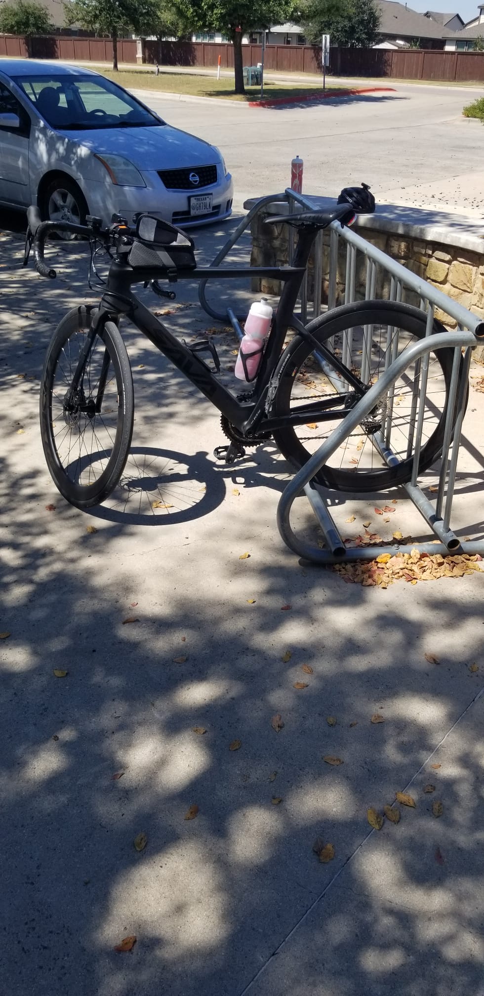 SAVADECK Hawkeye SLR7S Carbon Road Bike, T800 Carbon Fiber Frame Racing Bicycle with Shimano 105 R7120 24 Speed Groupset and Hydraulic Disc Brakes, Ultra-Light Carbon Bike customer photo 1