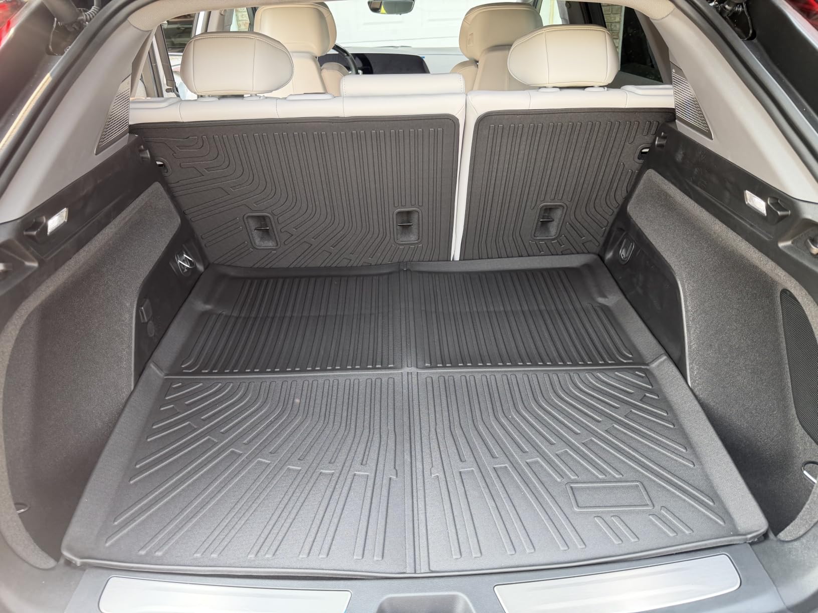 Naibeve Floor Mats for 2008-2018 Mercedes-Benz Sprinter | All Weather for Mercedes-Benz Sprinter Floor Mats Waterproof Interior Accessories customer photo 2