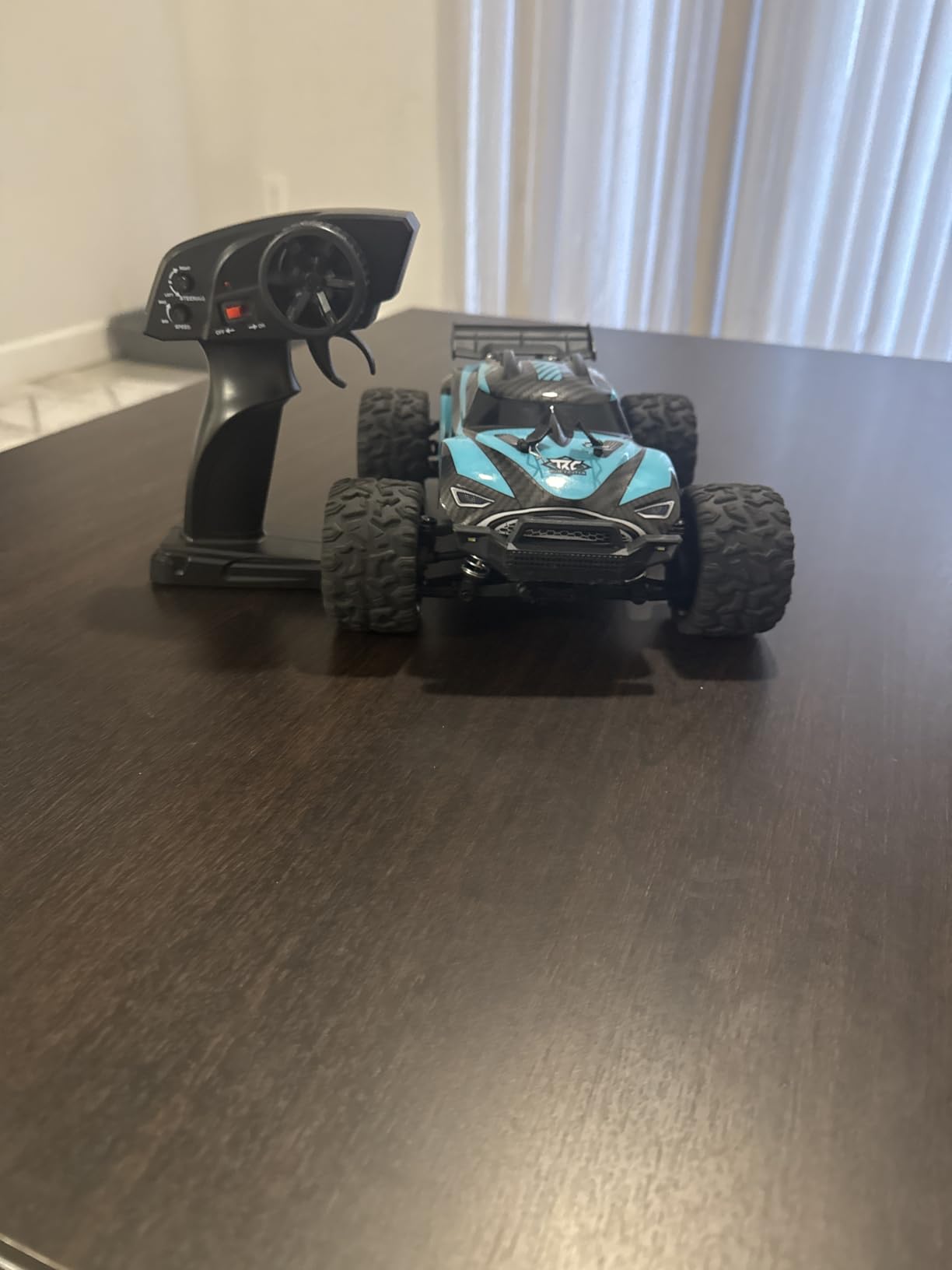 HOMETALL 1:18 Fast RC Cars for Adults - 38+ KPH Off Road Remote Control Car | High Speed RC Monster Truck 4x4 All Terrain customer photo 2