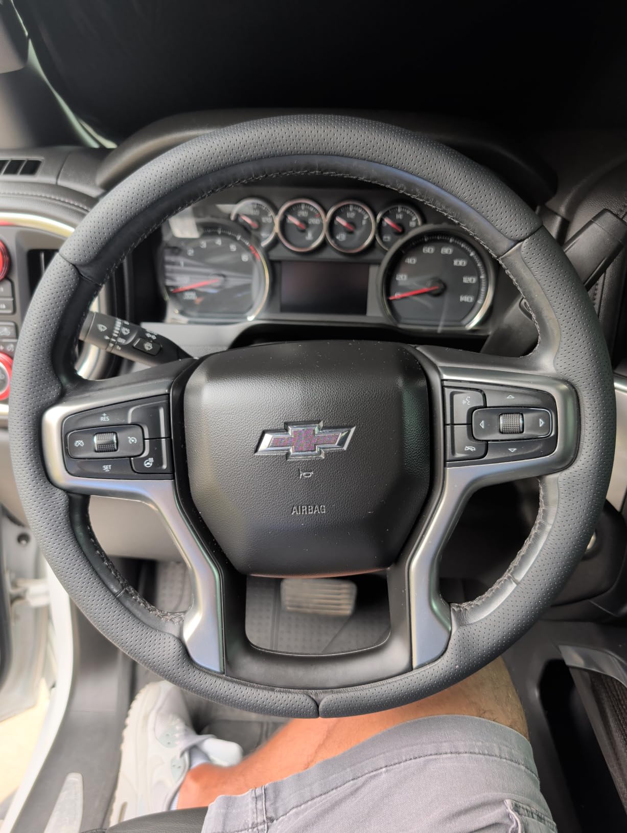 Steering Wheel Cover for Chevy Silverado/Blazer/Suburban/Tahoe Accessories | Silverado 1500 2019-Present/2500 3500 2020-Present/Blazer 2019-Present Gasoline Models/Suburban Tahoe 2021-2024 customer photo 1