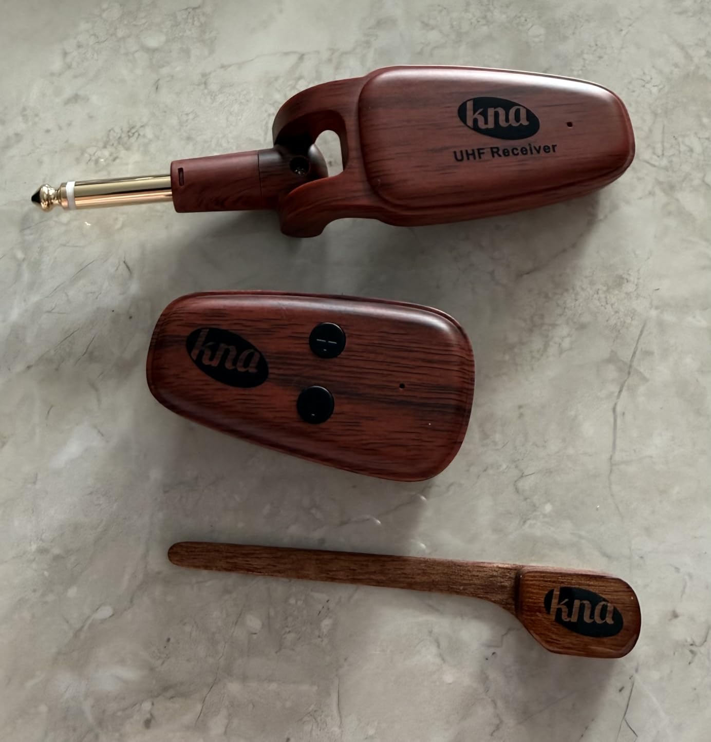 KNA SG-Wi Wireless Acoustic Guitar Pickup for Steel Strings, 100ft Range, Volume Control, Ultra-Low Latency Audio, Easy Install customer photo 1