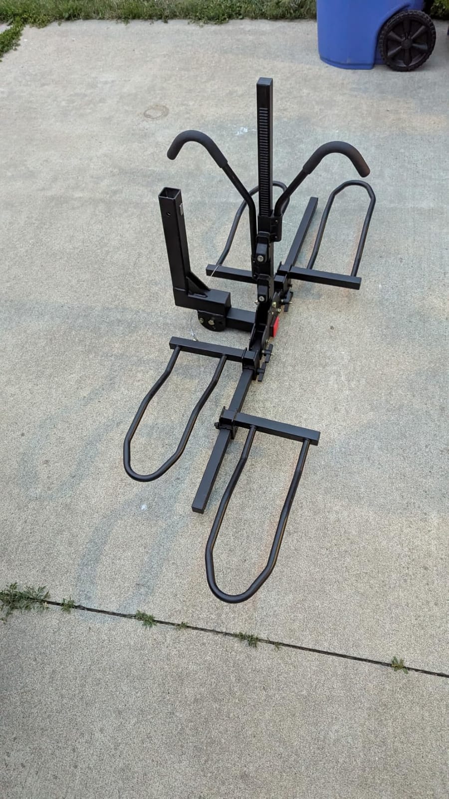 FORWODE Bike Rack Hitch for Car, 200 LB 2-Bike Racks with Hitch Lock, Wobble Free Smart Tilting Folding Hitch Mount Bike Rack for Car with 2 Inch Receiver, Bike Carrier Fits Up to 5 Inch Fat Tire customer photo 1