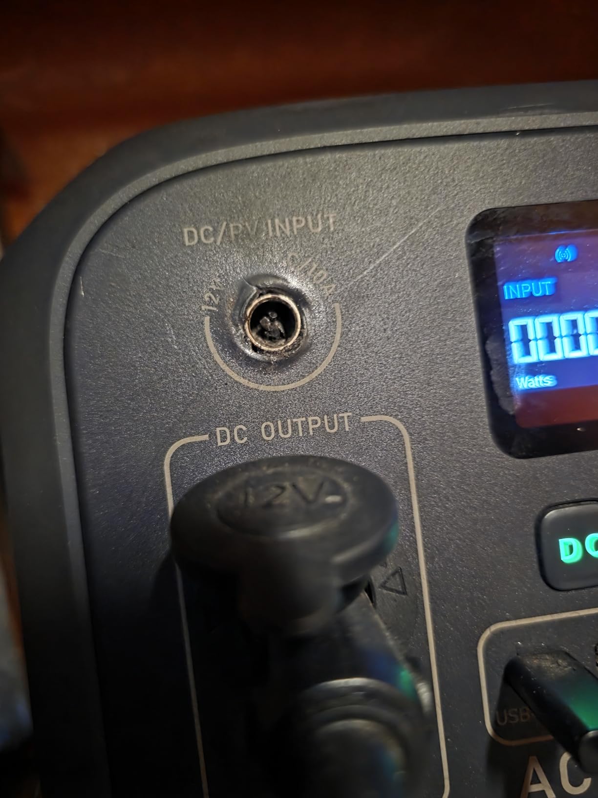 BLUETTI Solar Generator Apex 300 & 1200W Charger 2, 2764.8Wh LFP Battery customer photo 1