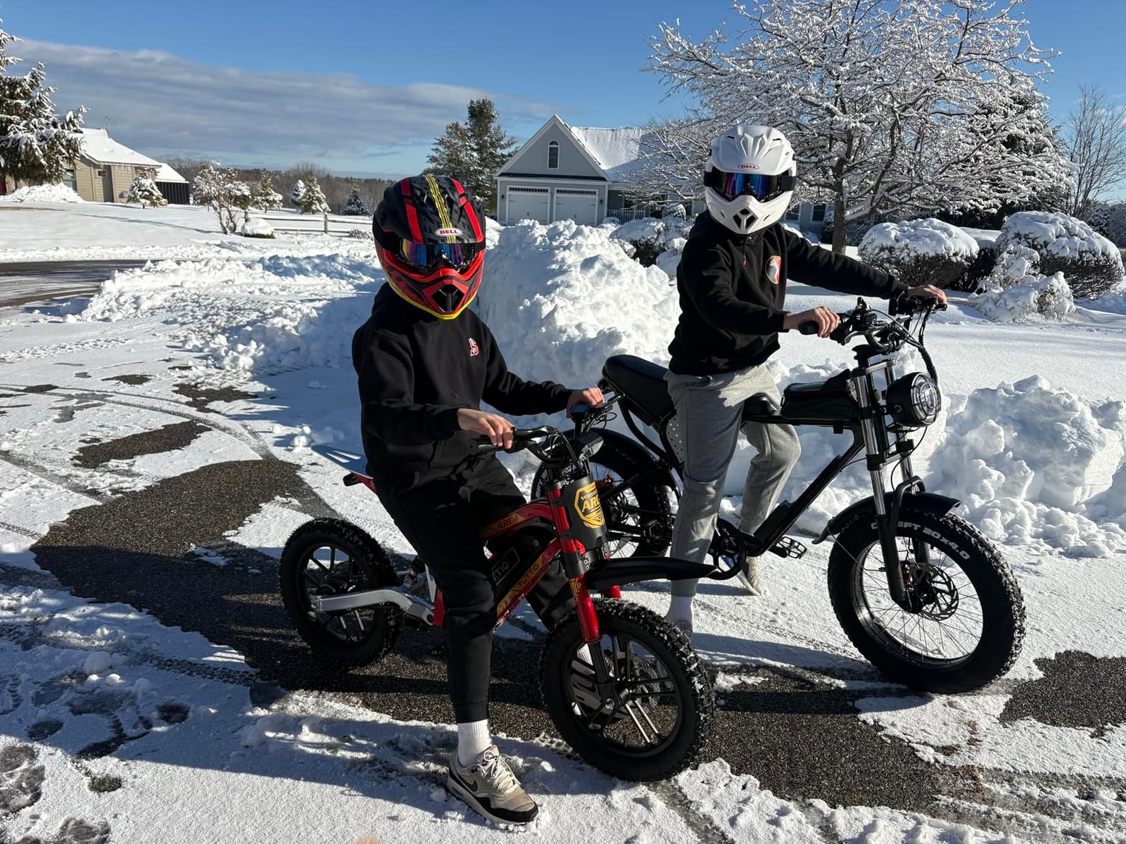 Tuttio ARC-I 36V Electric Dirt Bike for Kids 5-8, 750W Electric Motorcycle for Kids, 20MPH, Up to 25 Miles, 5-Speed Modes Mini Dirt Bike, 16