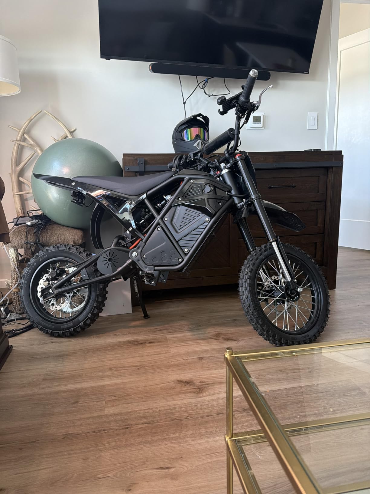 ESKUTE Electric Dirt Bike for Teens Adults, Mid-Drive Motor 3500W Peak, Electric Motorcycle 48V23Ah Battery, 53-Mile Range, 38-46mph, Hydraulic Nitrogen Dual Shock Absorbers customer photo 2