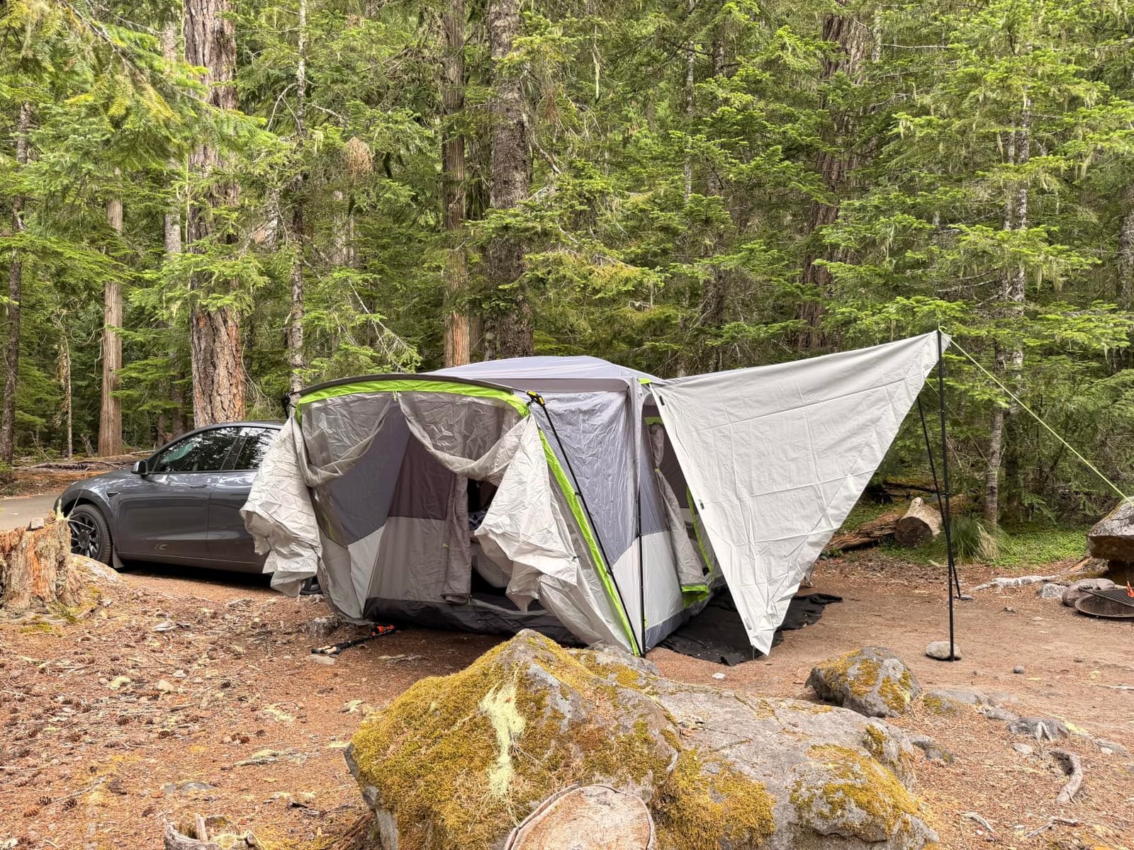 JOYTUTUS SUV Tent with 2 Rooms, Rainfly & Awning for Family Camping, 60% More Space Car Tent for 5-9 Person, Dual-Use for SUV or Ground Camping Tent with Screen Porch, Double Door, Mesh Roof customer photo 1