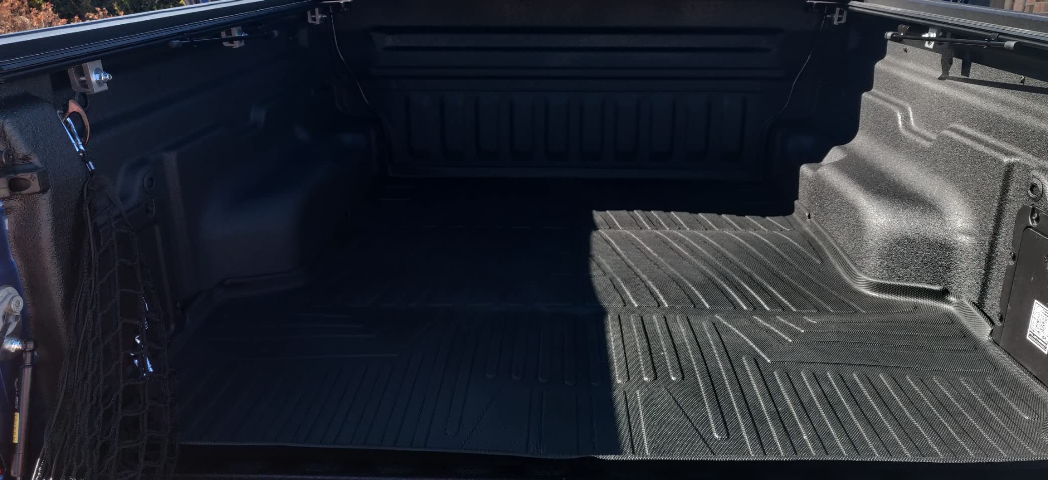Mixsuper Truck Bed Mat for Chevy Silverado 1500 & Sierra 1500 2019-2026, Fit for 5.8 Ft Bed, All Weather Bed Liner TPE Durable Odorless Black customer photo 2