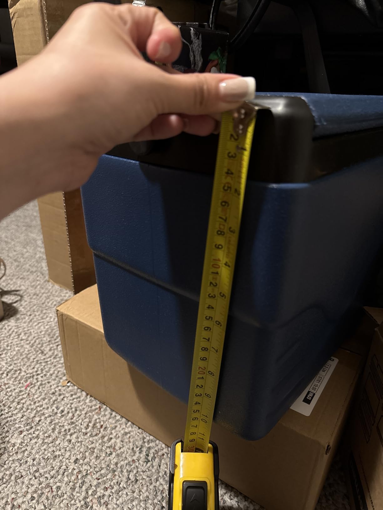 Coleman Chiller 9/16/30/48/60qt Cooler with Ice Retention, Leak Resistant, Great for Camping, Concerts, Sports, and More customer photo 1