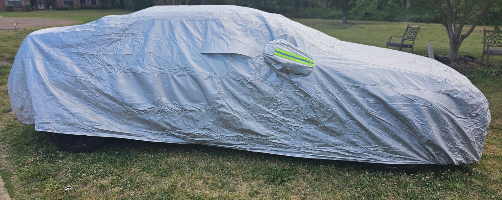 Favoto SUV Car Cover Waterproof All Weather Heavy Duty Car Cover | Outdoor Automatic Car Covers with Air Vent Sun Snow Dust UV Protection Tearproof Cover Universal Fit for SUV (191-201 in) customer photo 1