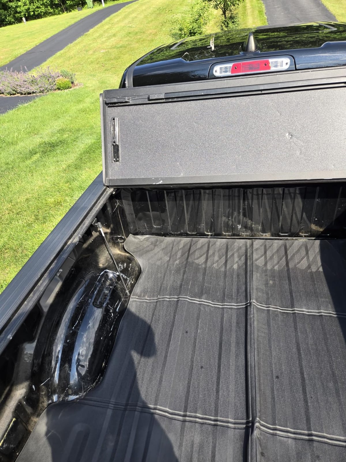 YZONA Bed Mat for 2022-2026 Nissan Frontier, 5FT Short Bed | Custom Fit TPE Truck Bed Linner, Heavy Duty, Anti-Slip, All-Weather customer photo 1