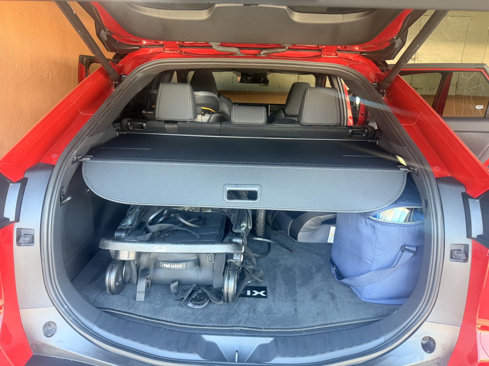 Cargo Cover for 2023-2025 Lexus RX350, Retractable Trunk Cover | Carbon Fiber, Custom Molded, Privacy Protection, Waterproof, Tear-Resistant, Easy Install, UV Blocking, Scratch-Resistant Surface customer photo 1