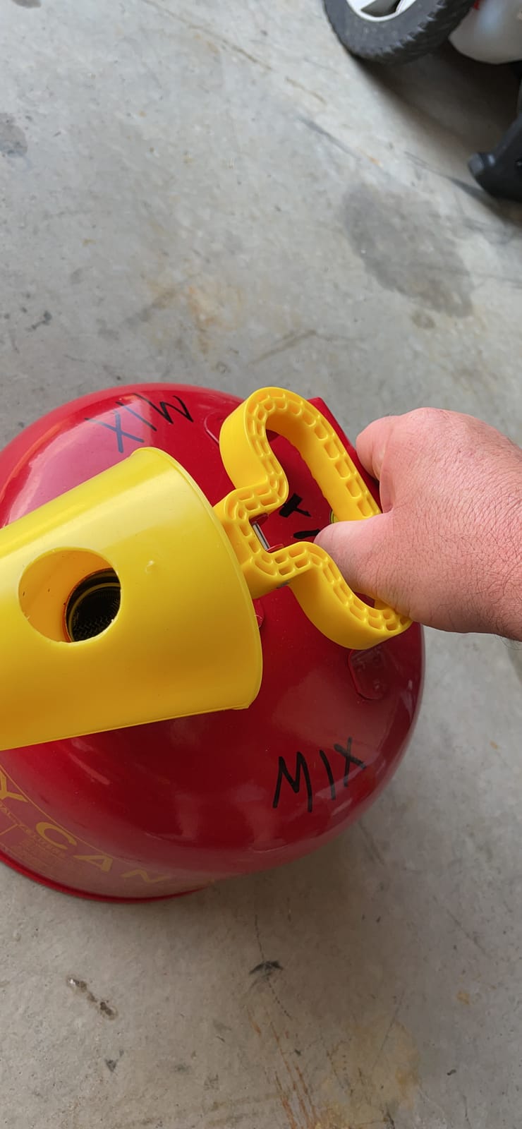 Eagle 2 Gallon Type I Red Safety Gas Can for Gasoline customer photo 1