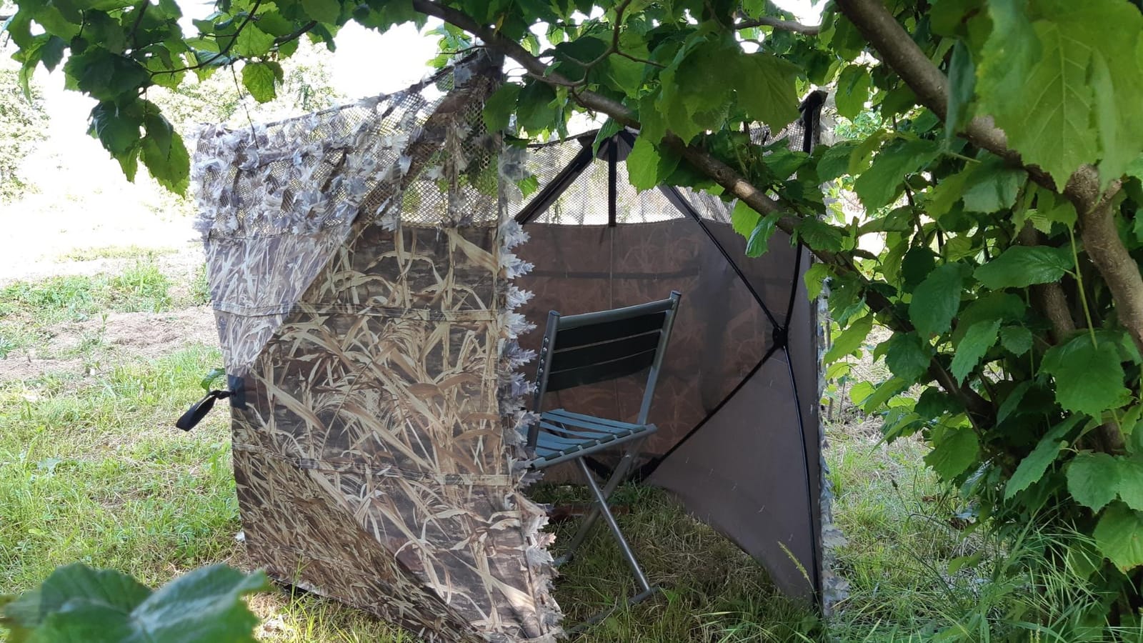 AUSCAMOTEK Pop Up Ground Blind for Deer Duck Turkey Hunting Portable Quick Setup Lightweight Green/Brown/Dry Grass Ground Peg Included customer photo 2