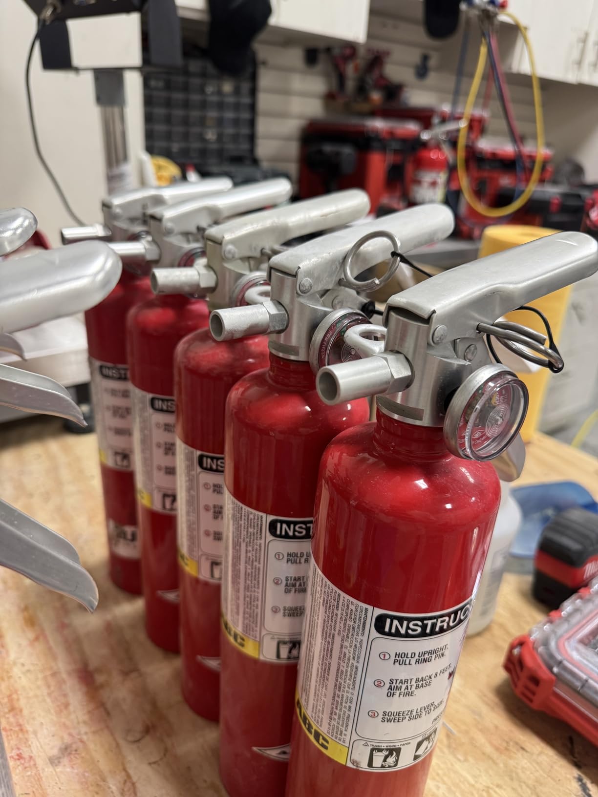 Amerex B456, 10lb ABC Dry Chemical Class A B C Multi-Purpose 10 Pound Fire Extinguisher with Wall Bracket customer photo 1