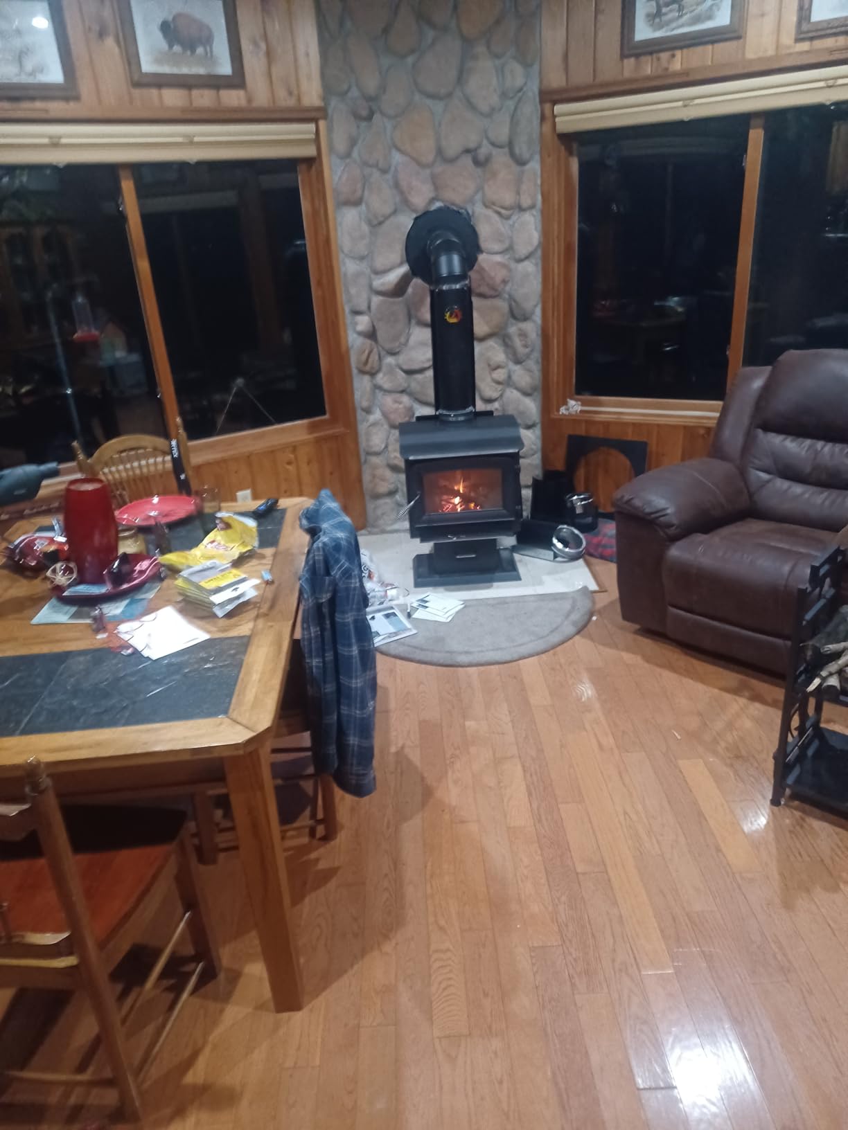 Ashley Hearth AW1120E-P 1,200 sqft Wood Stove with Legs and Pedestal customer photo 1