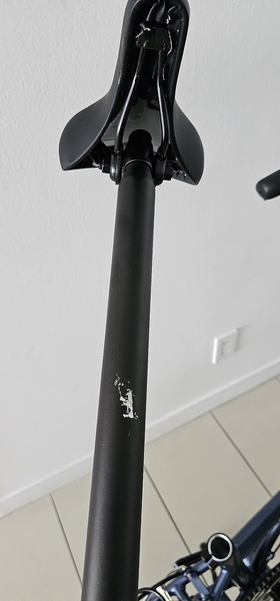 Dahon SUV D6 Folding Bike, Lightweight Aluminum Frame; 6-Speed Gears; 20” Foldable Bicycle for Adults customer photo 1