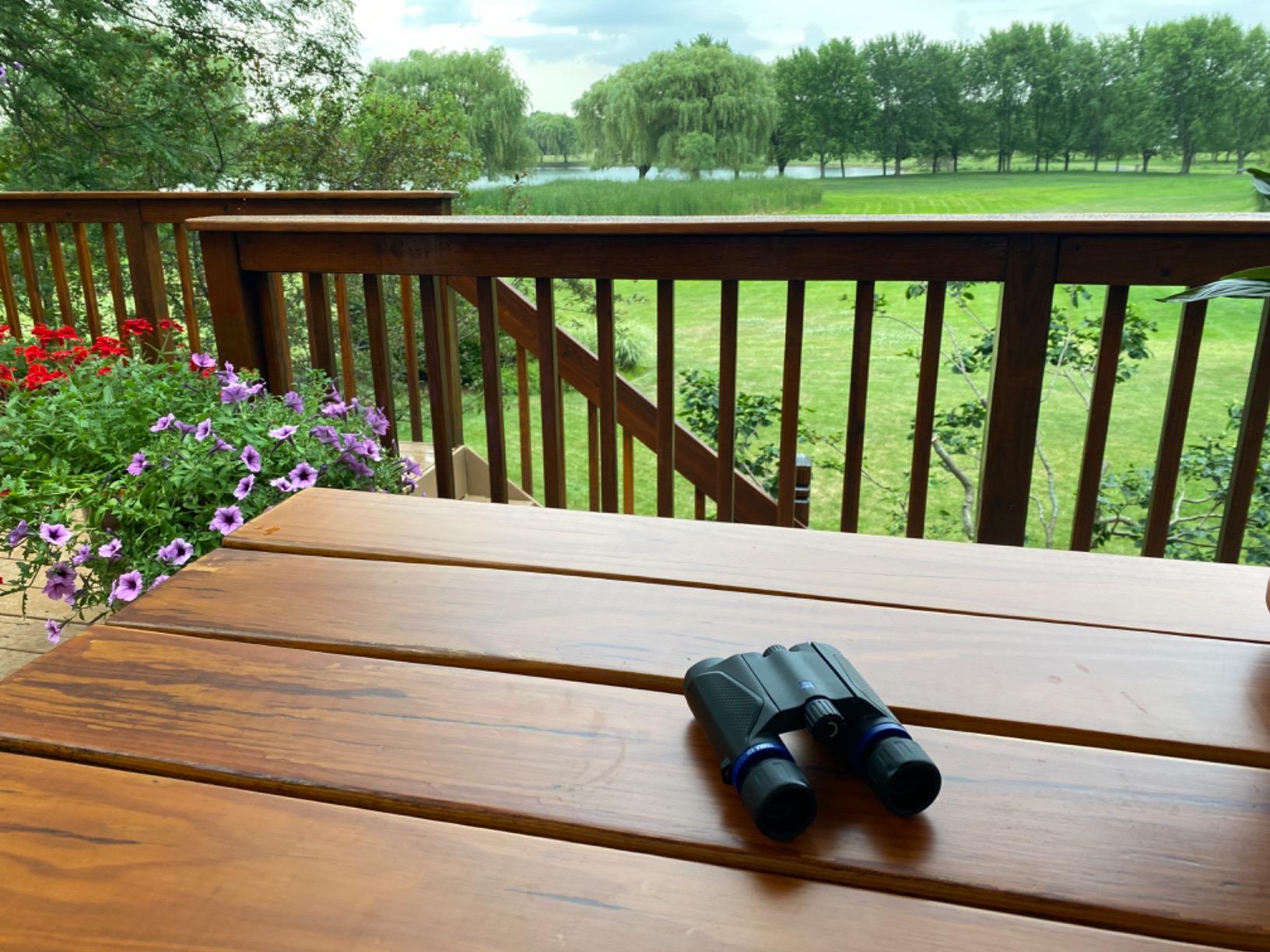 ZEISS Terra ED Pocket Binoculars Compact, Waterproof, and Fast Focusing customer photo 2