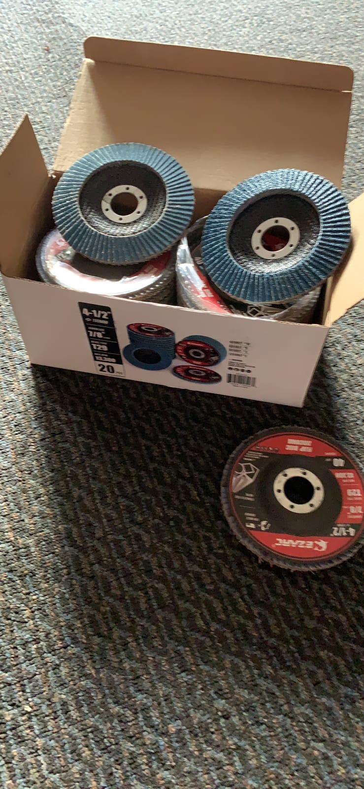 EZARC Zirconia Flap Discs 40 Grit, 4-1/2 x 7/8-Inch, Type 29, 10-Pack customer photo 2