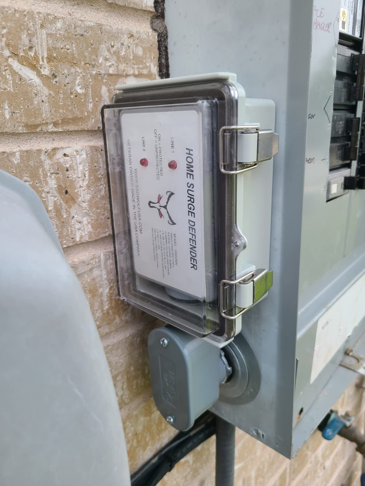 Bad Wolf HSD240V Whole House Lightning & EMP Surge Protector 260kA, ETL Listed and FCC Certified Type 1 SPD, 120/240V Split Phase customer photo 1