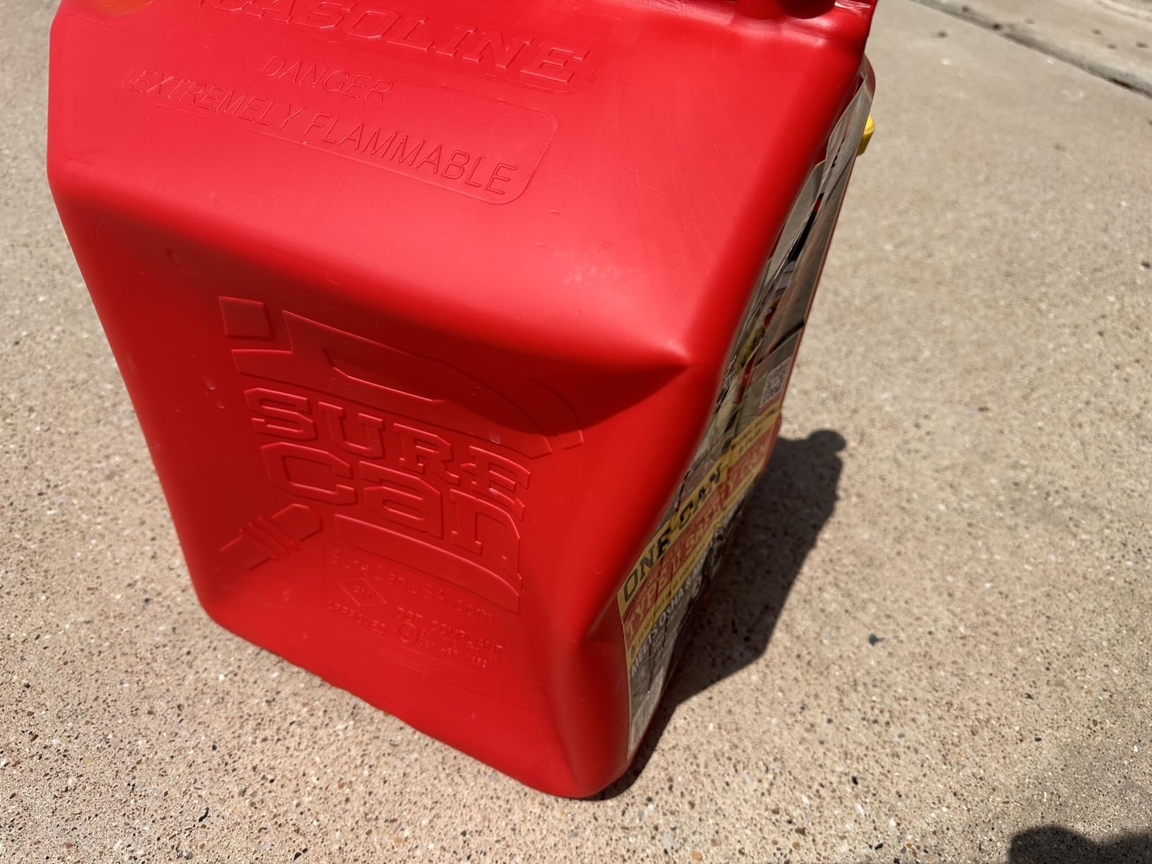 SureCan 5 Gallon Type II Storage Container – Rotating Spout, Self-Venting Design & Spill-Controlled Dispensing – Durable Multi-Purpose Utility Can (Red, SUR5SFG2) customer photo 2