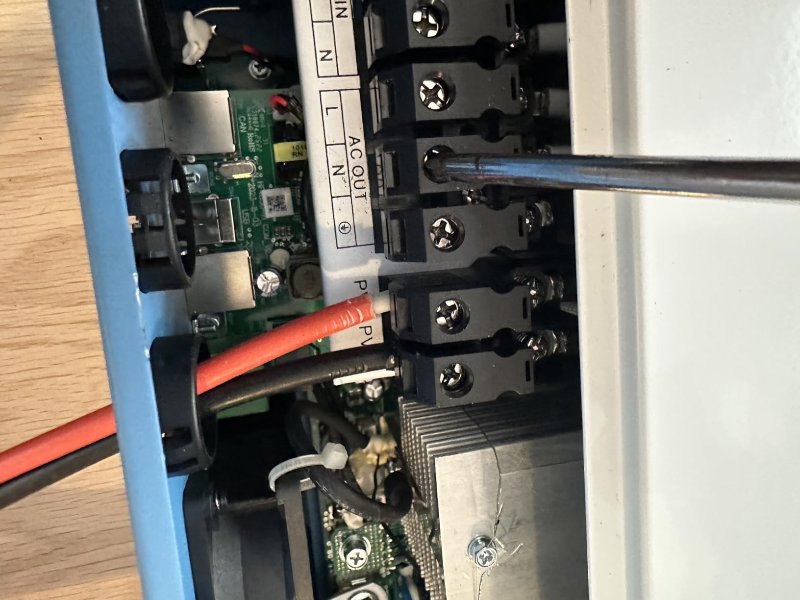 5000W DC 48V UL1741 Pure Sine Wave Solar Inverter,100A MPPT Solar Charger and 40A AC Battery Charger, 120V AC Output Solar Inverter Charger Manufactured by SunGoldPowerCo.,Ltd (Support Parallel) customer photo 2