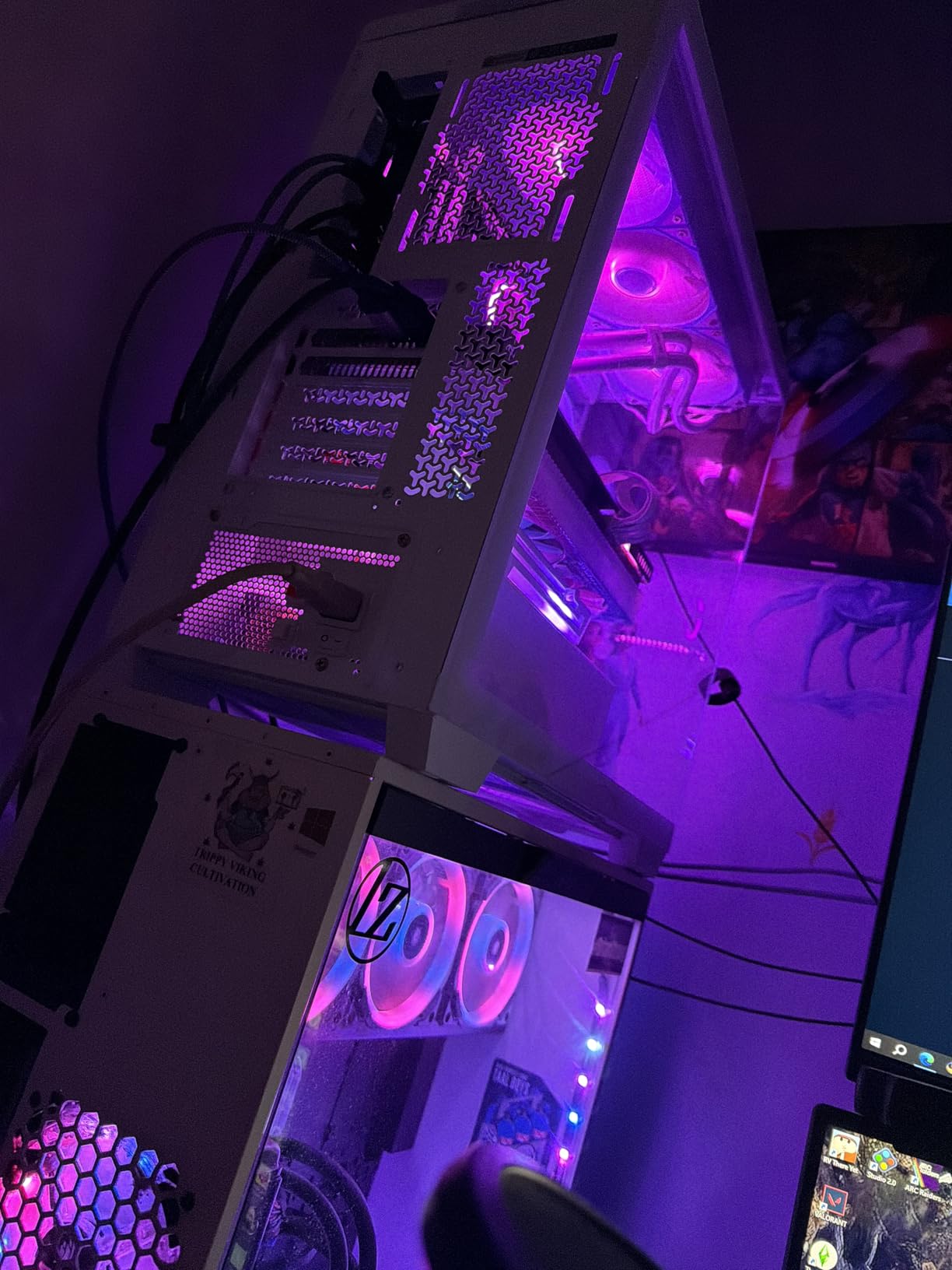 Redragon RGPS-850W 850 Watt 80+ Gold Fully Modular PSU, ATX 3.1 & PCIe 5.1 customer photo 1