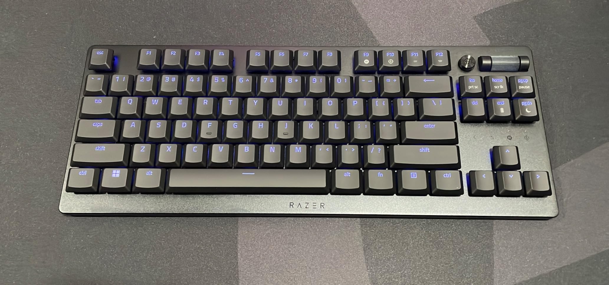 Razer DeathStalker V2 Pro TKL Wireless Gaming Keyboard: Low Profile Optical Switches Linear Red - HyperSpeed Wireless & Bluetooth - Chroma RGB - Up to 200 Hr Battery - Snap Tap - White customer photo 1