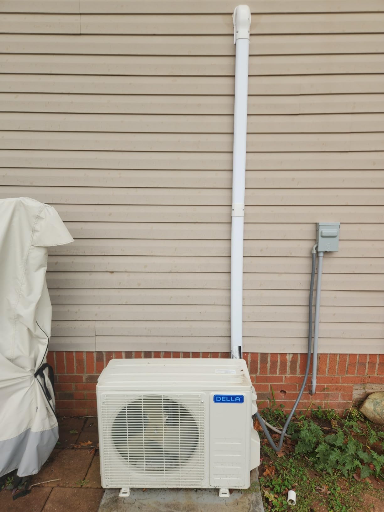 DELLA Vario Series 18000 BTU Wifi Mini Split AC, Work with Alexa 21 SEER2 Cools Up to 1000 Sq.Ft, Energy Efficient 230V Ductless Inverter System with 1.5 Ton Pre-Charged Heat Pump & 16.4ft Kit customer photo 2