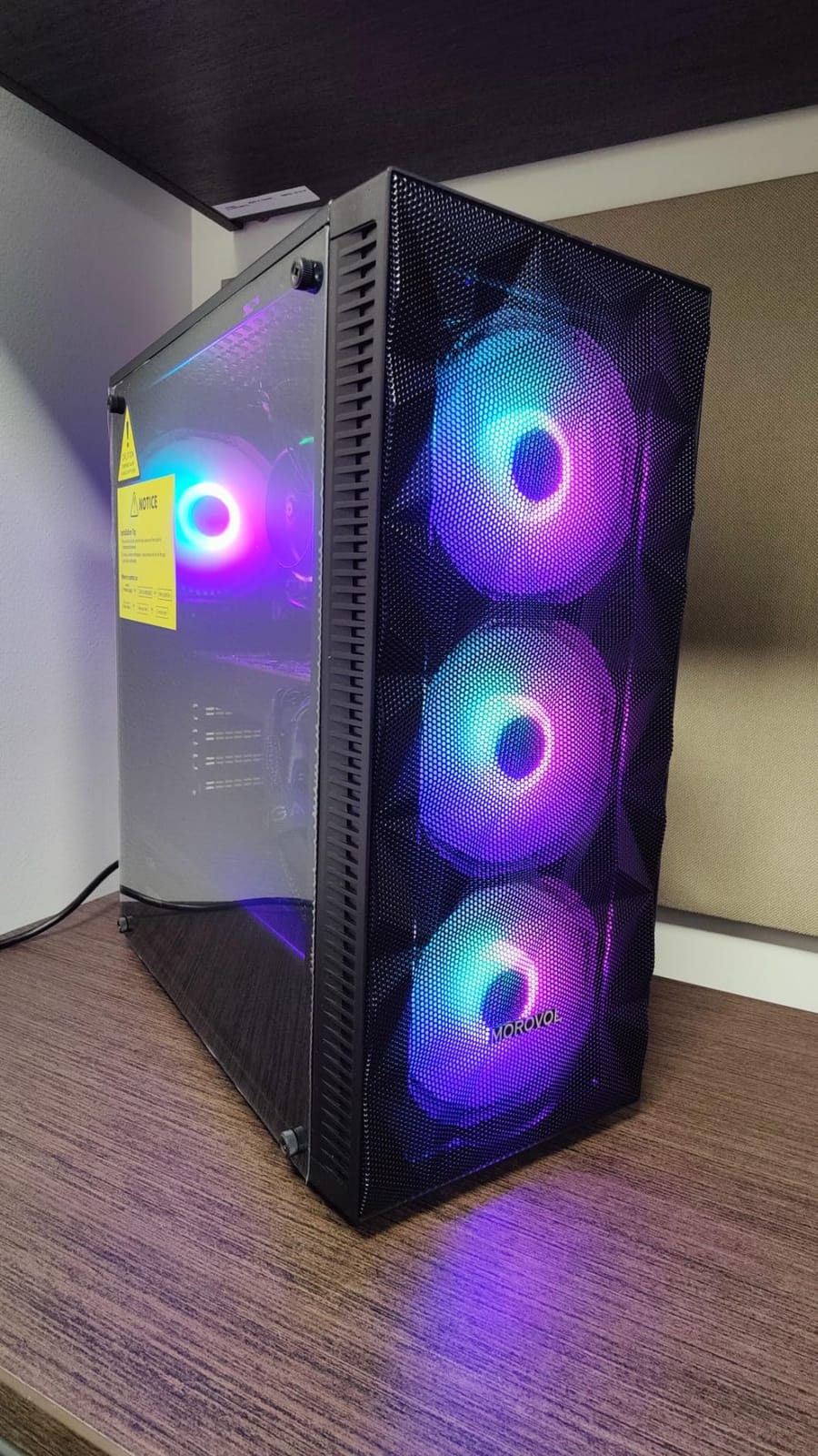 MOROVOL PC Case Pre-Install 4 RGB Fans, ATX Gaming Computer Case with Diamond-Shaped Mesh Front & Tempered Glass Side Panel, USB 3.0 Airflow Mid Tower case,621 customer photo 1