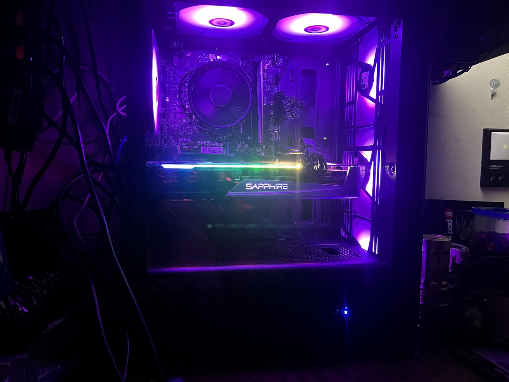 MOROVOL PC Case Pre-Install 4 RGB Fans, ATX Gaming Computer Case with Diamond-Shaped Mesh Front & Tempered Glass Side Panel, USB 3.0 Airflow Mid Tower case,621 customer photo 2