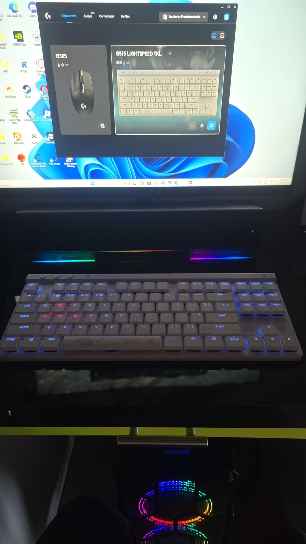 Logitech G515 Lightspeed TKL Wireless Gaming Keyboard (Tactile) - Black customer photo 2