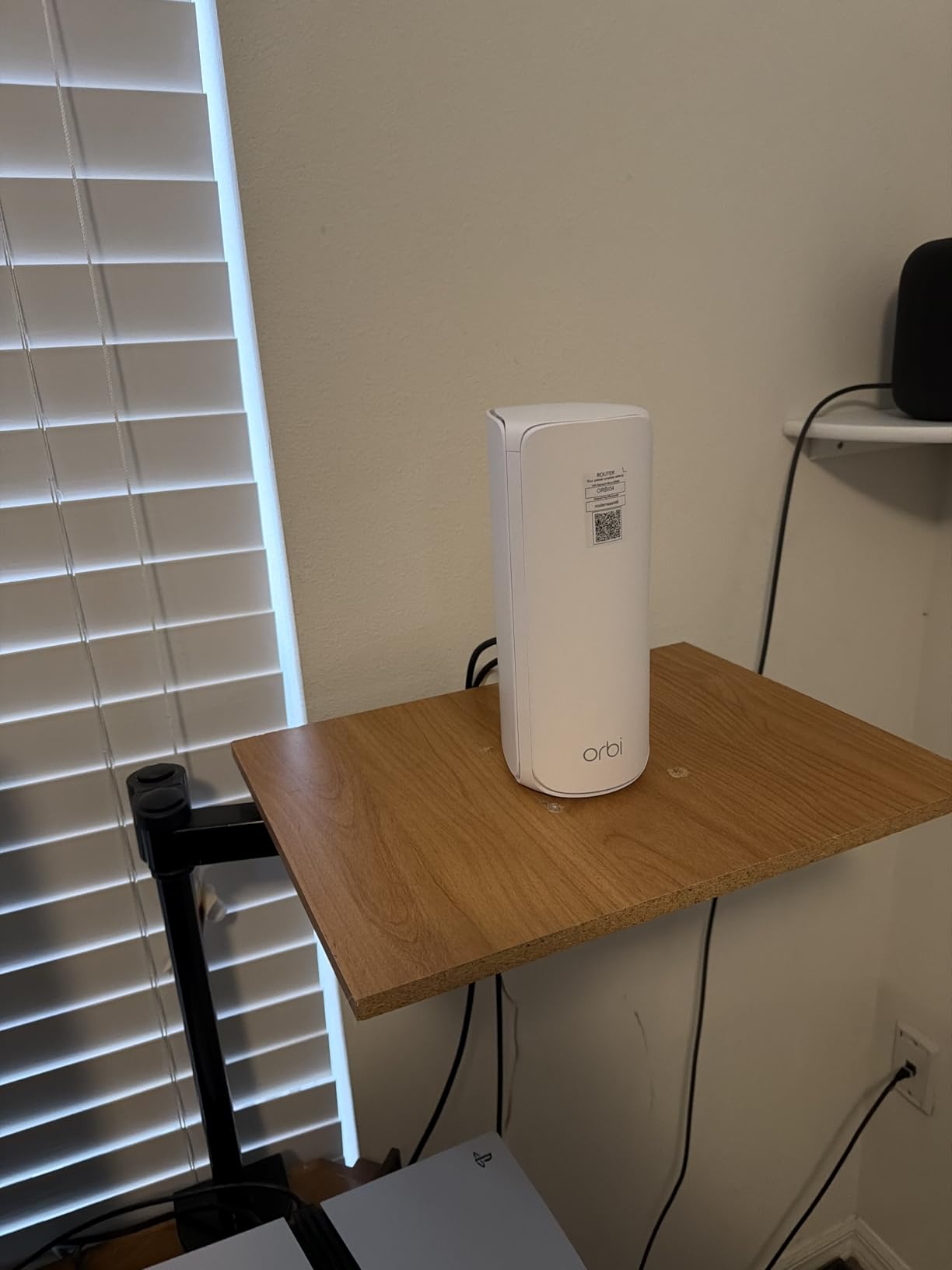 NETGEAR Orbi 770 Series WiFi 7 Mesh System, Up to 8,000 sq ft., 3 Pack customer photo 1