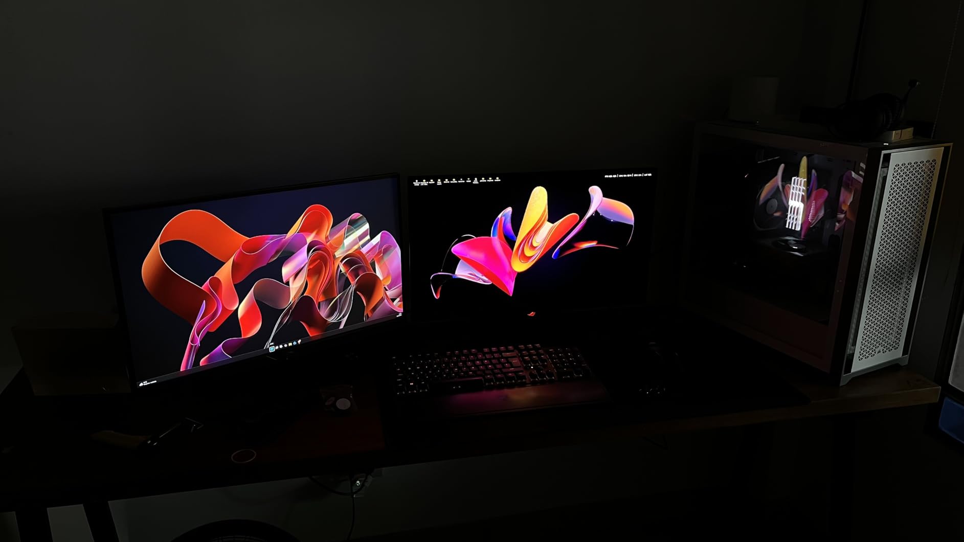 ASUS ROG XG27UCDMG 27 Inch 4K 240Hz Tandem QD-OLED G-SYNC Gaming Monitor customer photo 1