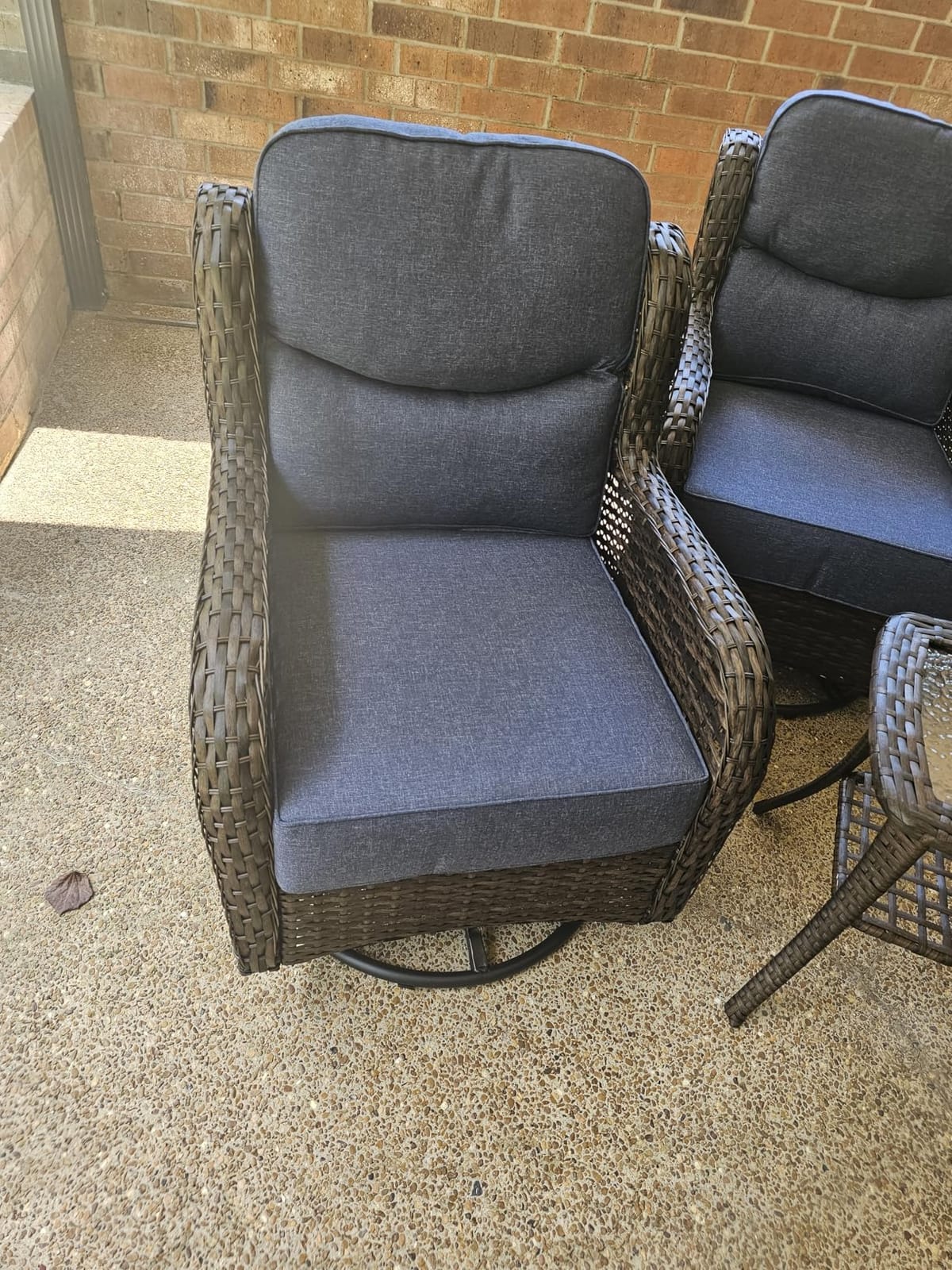 HILLGA Luxury Outdoor Swivel Rocker Patio Chairs of 2 with Side Table customer photo 1