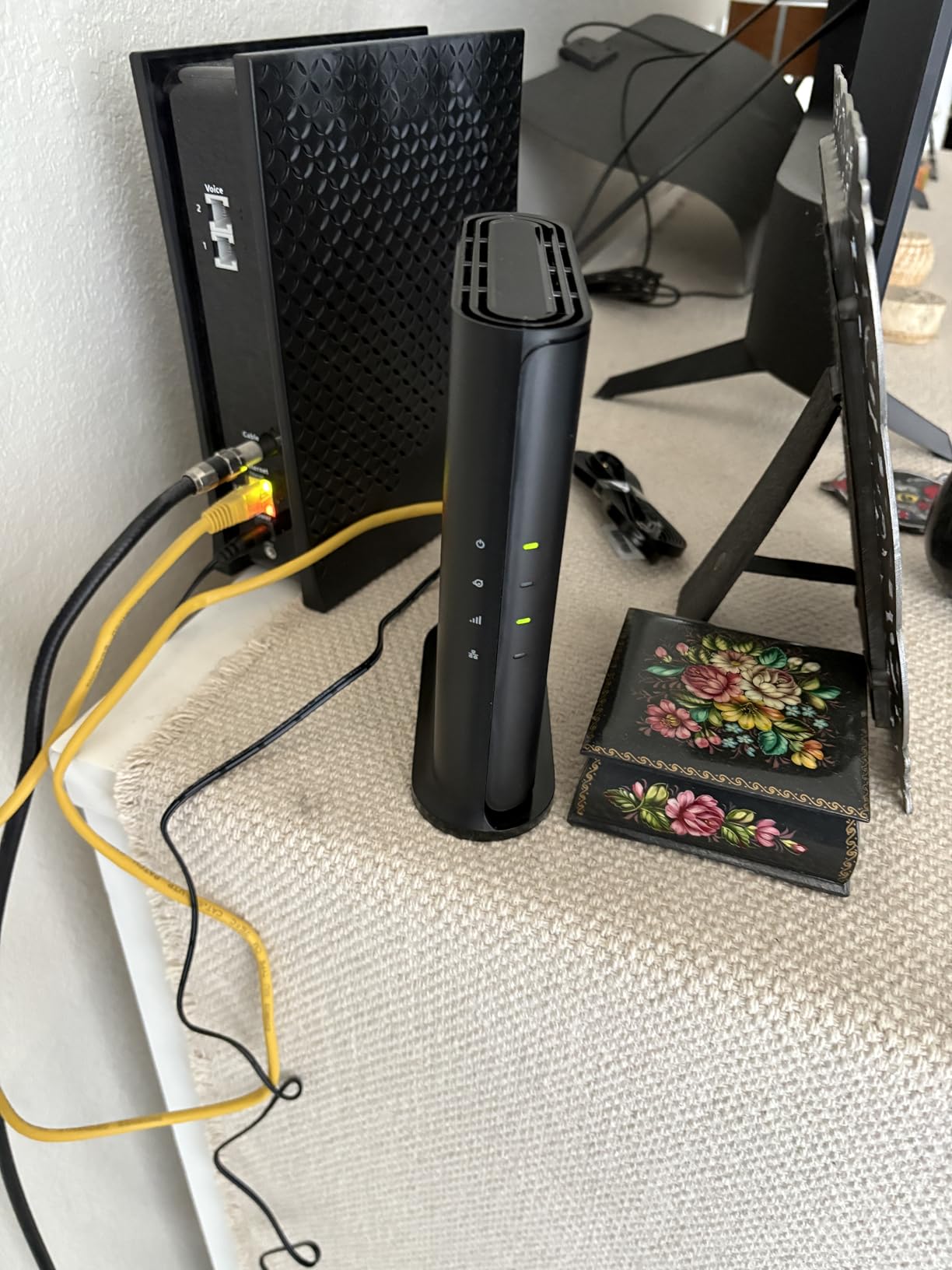 NETGEAR Nighthawk WiFi 6 Router R6700AX, Up to 1,500 sq ft, 1.8 Gbps customer photo 2
