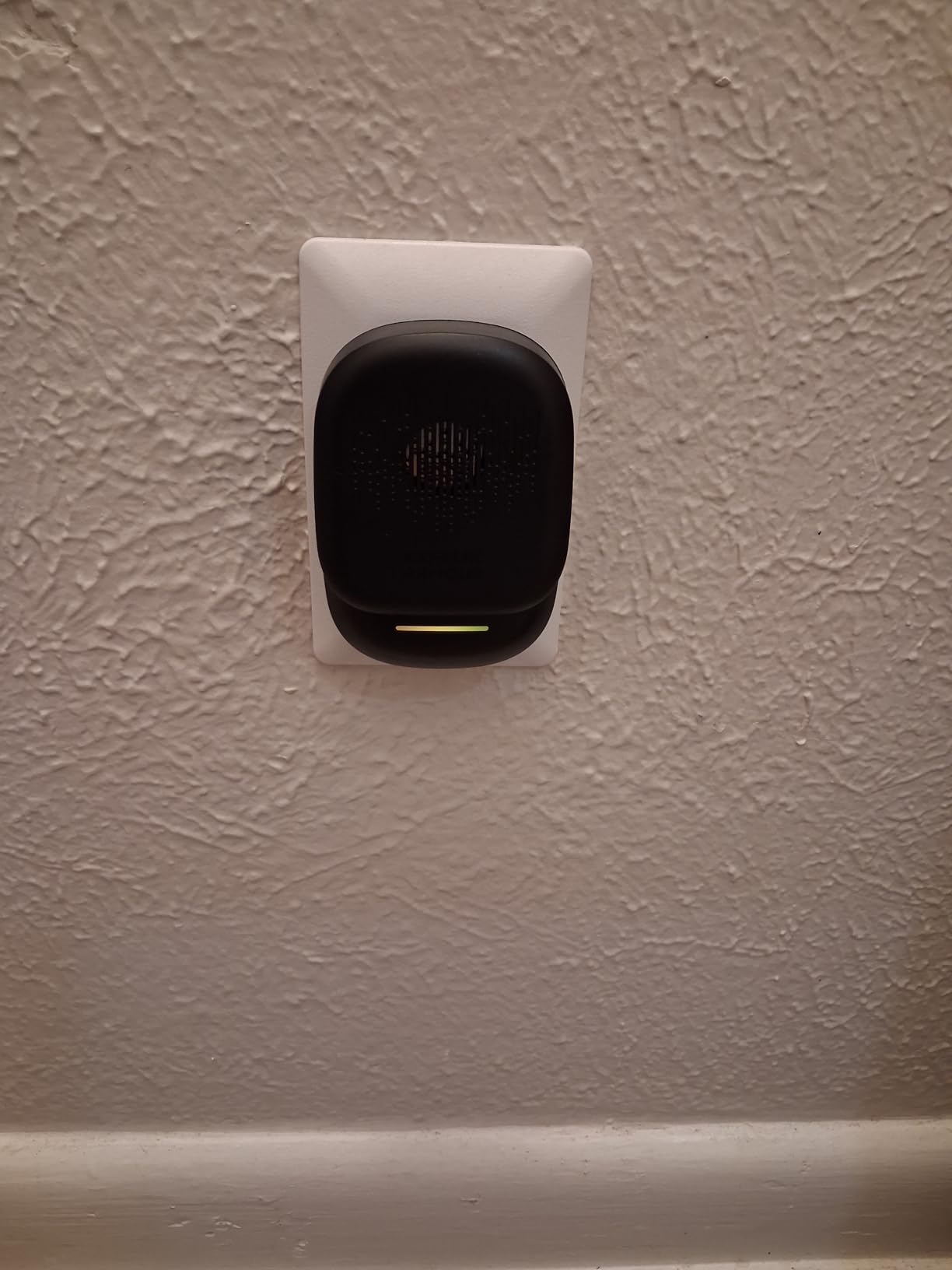 Ultrasonic Pest Repeller for Indoor Use - 2 Pack - Covers Up to 1,500 sq ft per Device - 3 Modes Mouse Repellent - Rodent Repellent – Helps Repel Rats, Spiders, Mosquitoes, Ants & Household Insects customer photo 2