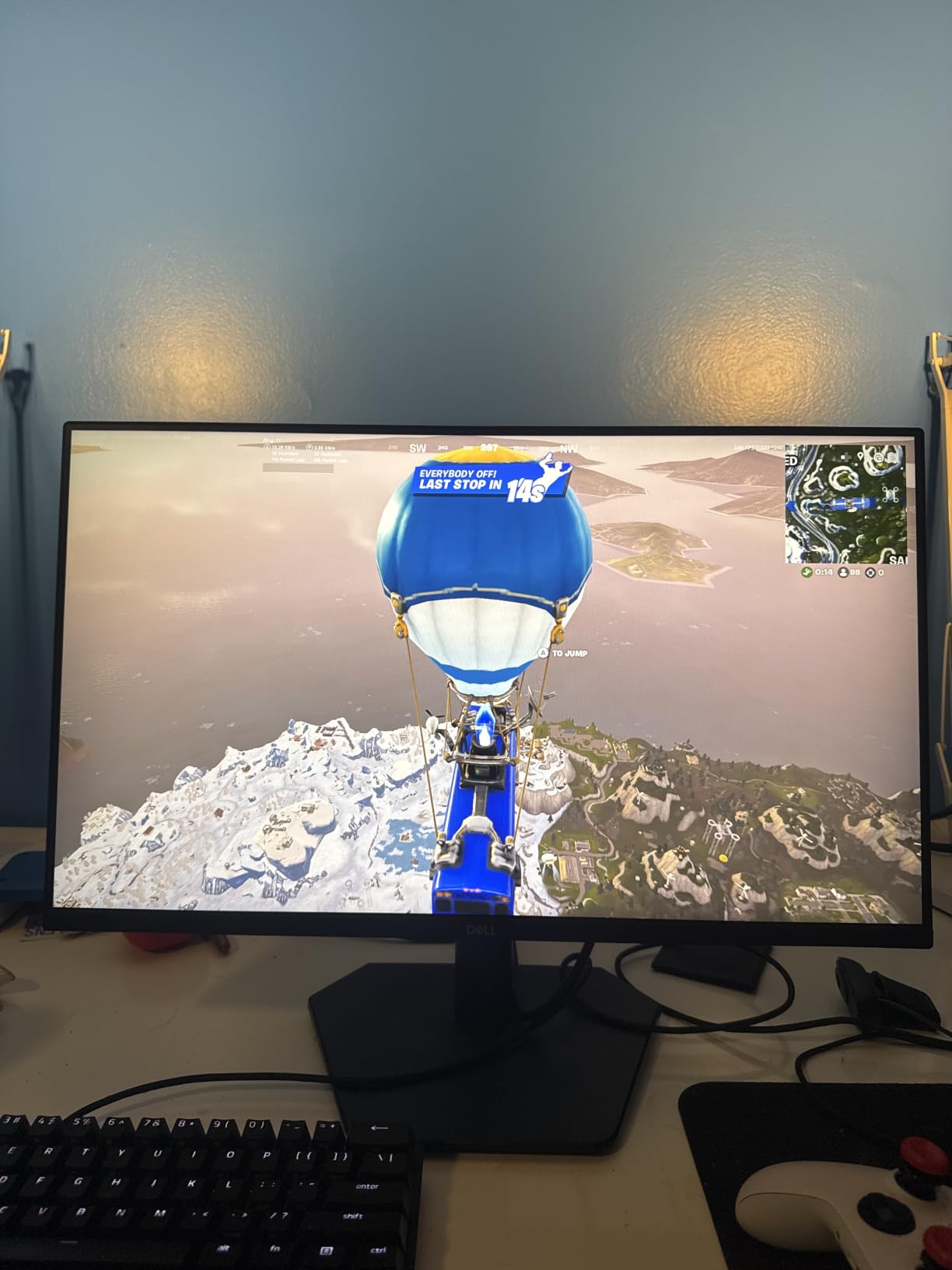 Dell 24 240Hz Gaming Monitor - SE2426HG - 23.8-inch FHD (1920x1080) 240Hz Display, in-Plane Switching (IPS) Technology, AMD FreeSync™ Premium, TÜV 3-Star, 2X HDMI, DisplayPort 1.4, Tilt customer photo 2