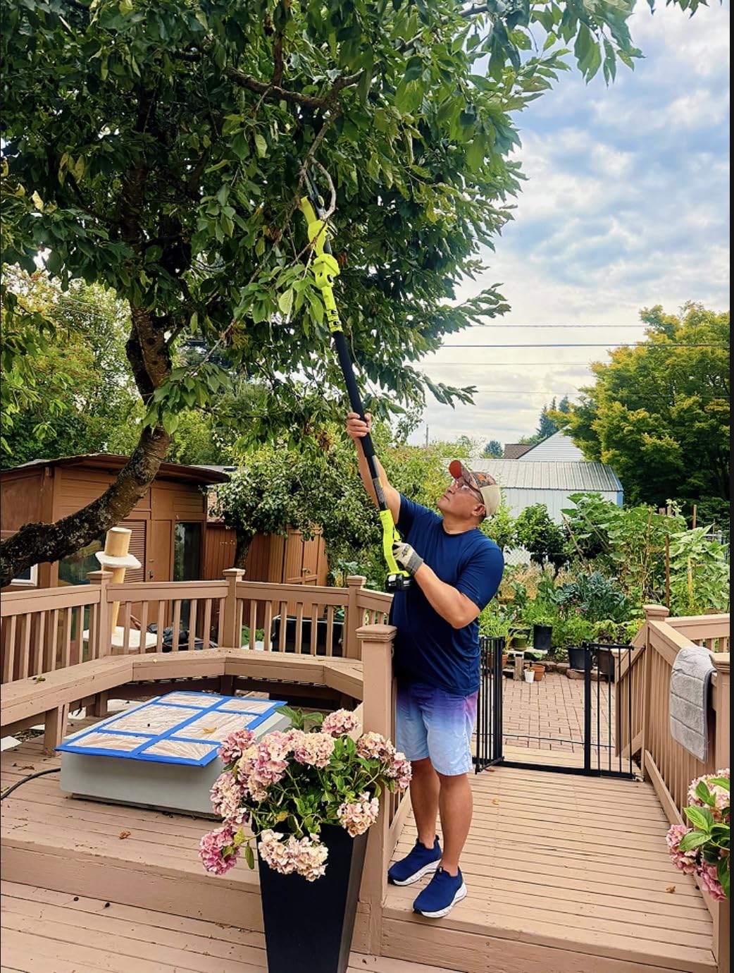 Supstable Cordless Pole Saw & Hedge Trimmer 6-in-1, Mini Chainsaw Cordless/Electric Hedge Trimmer with Extension Pole, 15Ft Reach, Extendable Tree Pruner, Bush Trimmer Limb Branch Cutter, Grass Shears customer photo 2