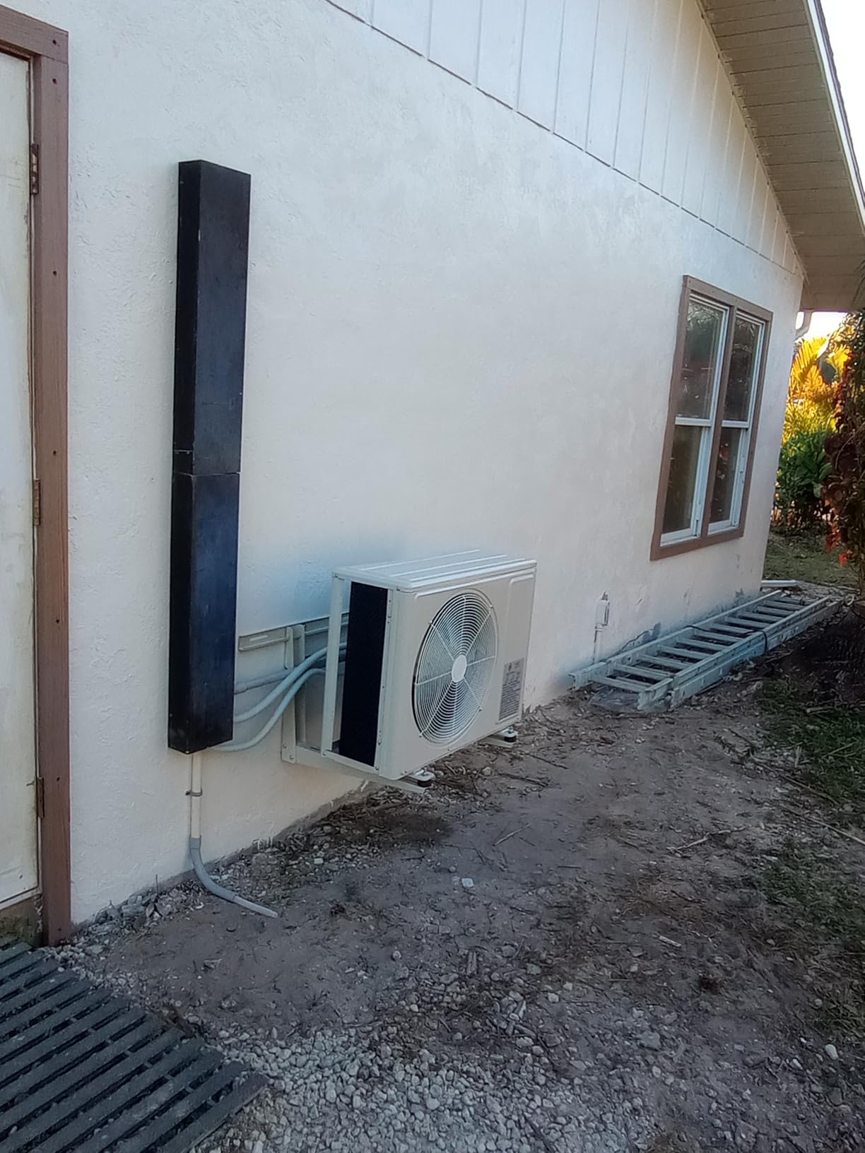 Mountman 24000 BTU Mini Split AC/Heating System,19 SEER2 208/230V Energy Efficient Ductless Inverter System,Cools Up to 1500 Sq.Ft with Pre-Charged Condenser,Heat Pump & Installation Kits customer photo 1